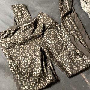 XS VICTORIASECRET KNOCKOUT LEOPARD METALMESH TIGHT